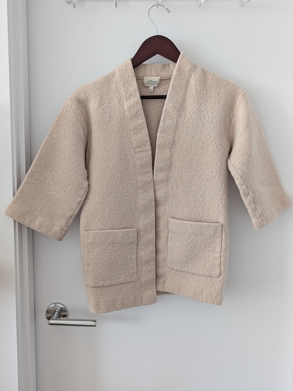 Wilfred Extra Fine Merino Wool Small Cream Cardigan
